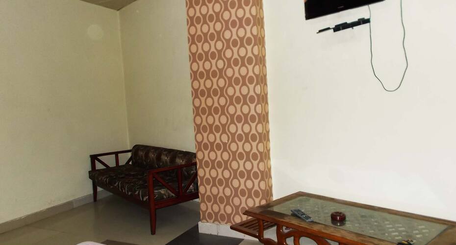 Hotel Trump Plaza, Faridkot 2